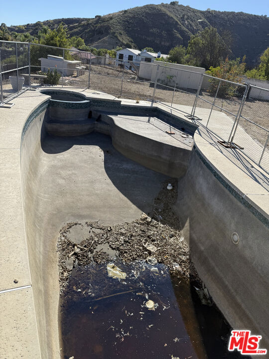 MLS #25612759 image #8