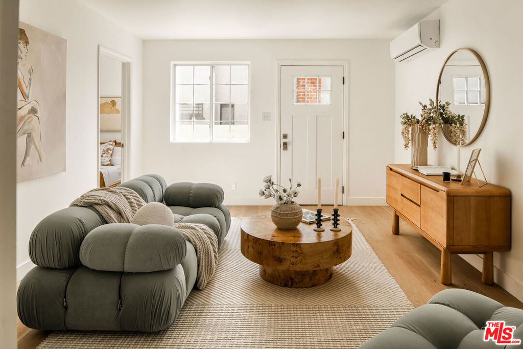 MLS #25612773 image #2