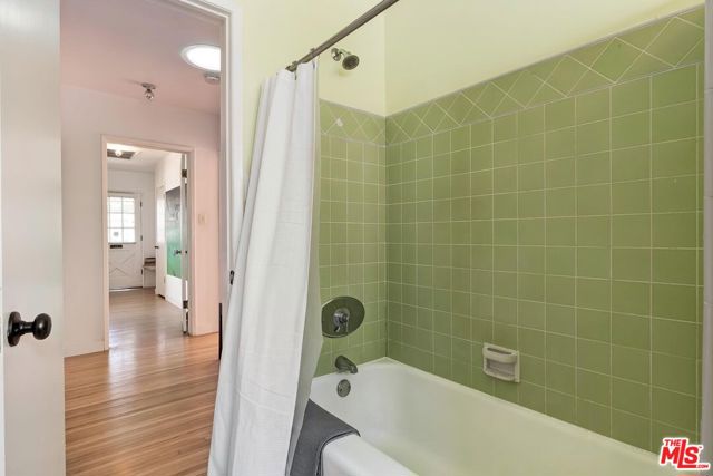 MLS #25612815 image #21