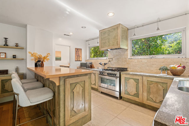 MLS #25606233 image #11