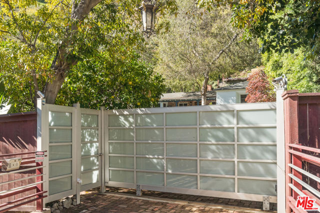 MLS #25606233 image #2