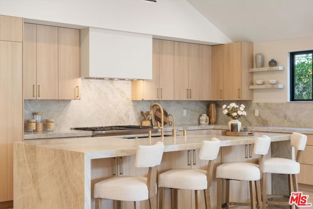 MLS #25613017 image #12