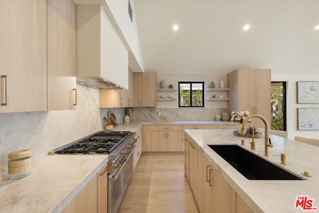 MLS #25613017 image #15