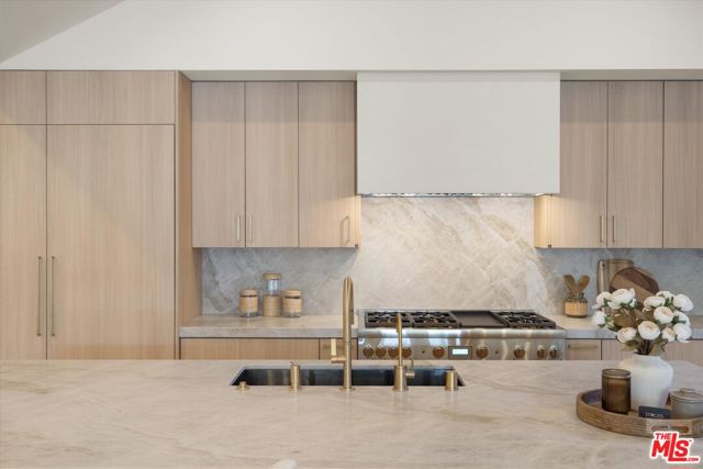 MLS #25613017 image #17