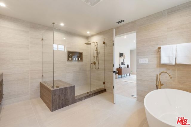 MLS #25613017 image #27