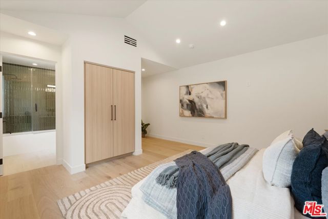 MLS #25613017 image #30