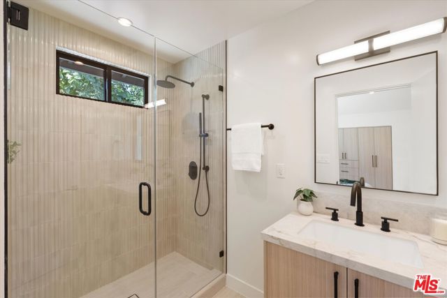 MLS #25613017 image #33