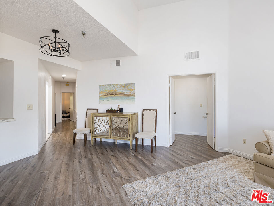 MLS #25613173 image #18