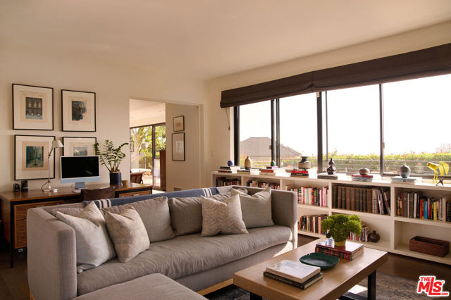 MLS #25613263 image #19