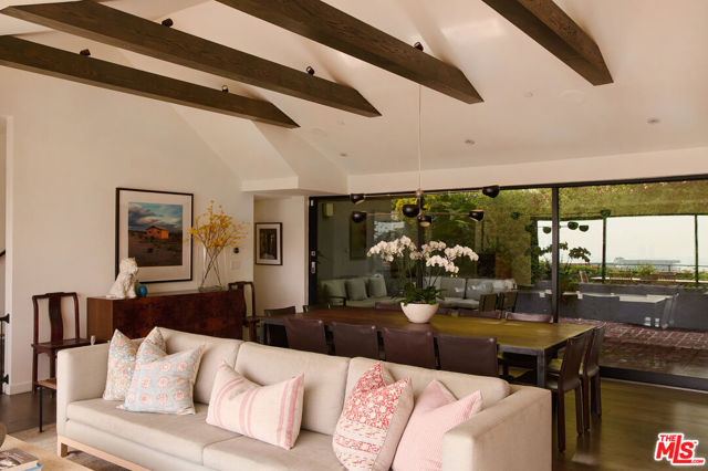 MLS #25613263 image #2