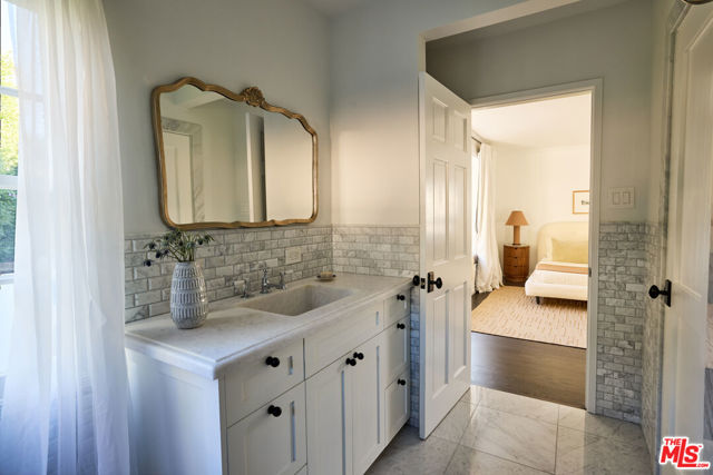 MLS #25613507 image #16