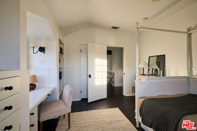 MLS #25613507 image #23