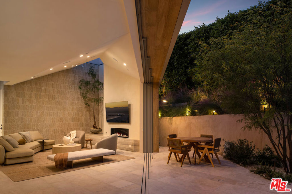 MLS #25614153 img 13