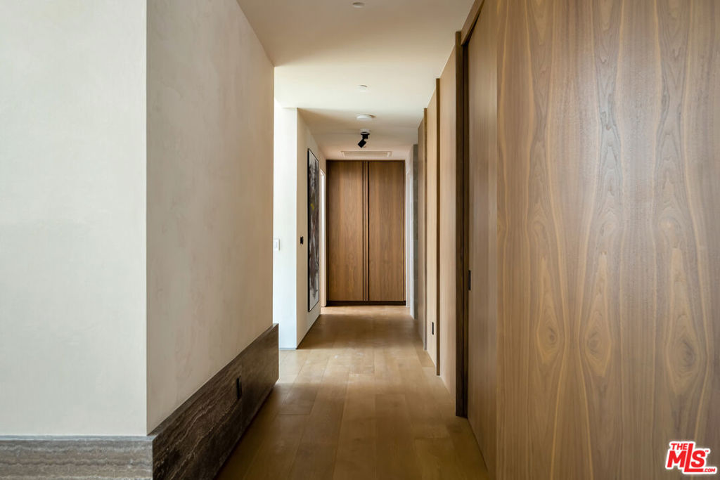 MLS #25614153 img 14