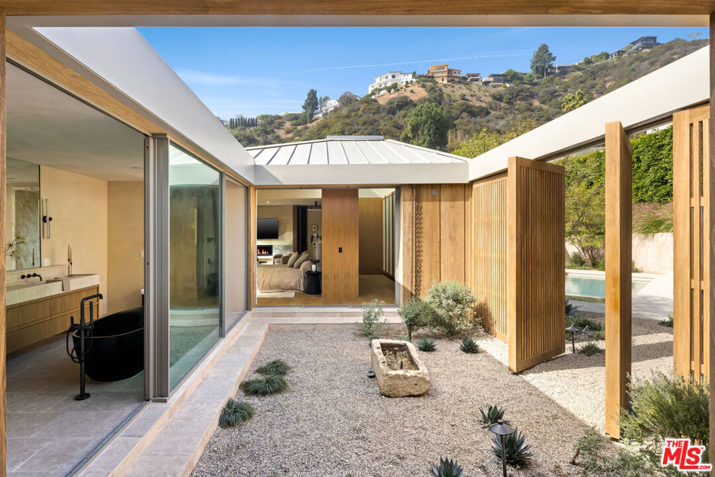 MLS #25614153 img 18