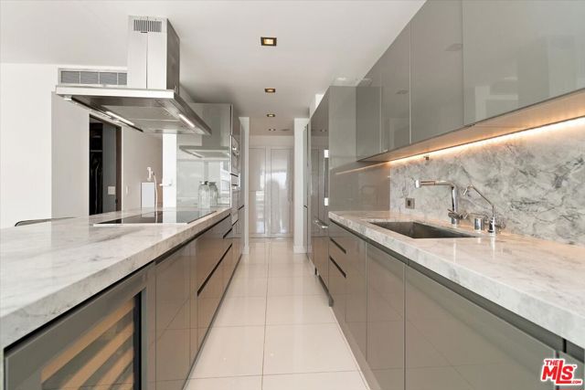 MLS #25614357 image #12