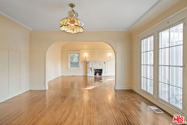 MLS #25614395 image #11