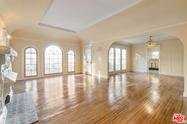 MLS #25614395 image #8