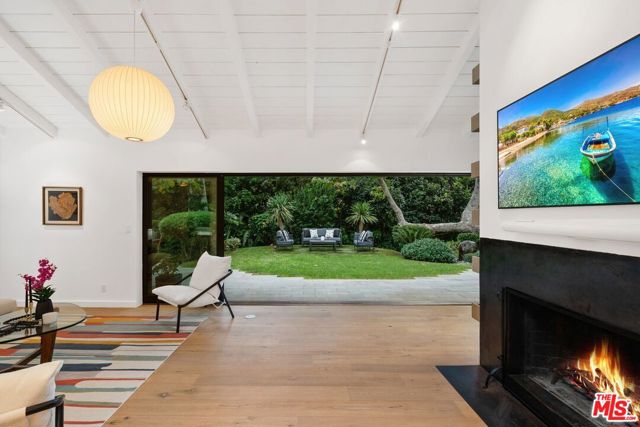 MLS #25614589 image #10