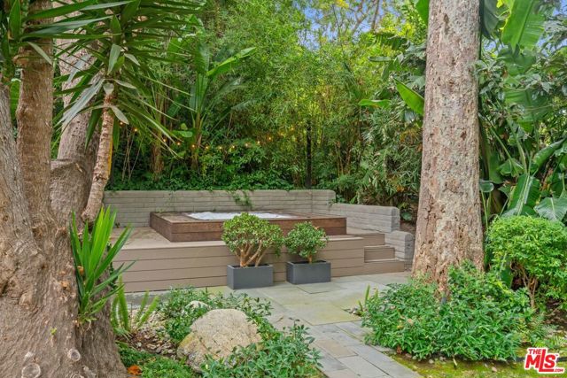 MLS #25614589 image #16