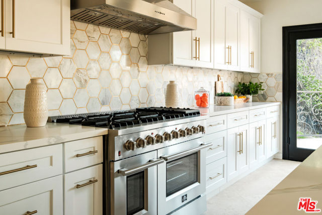 MLS #25598051 image #19