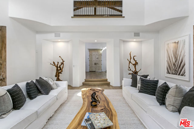 MLS #25614959 image #10