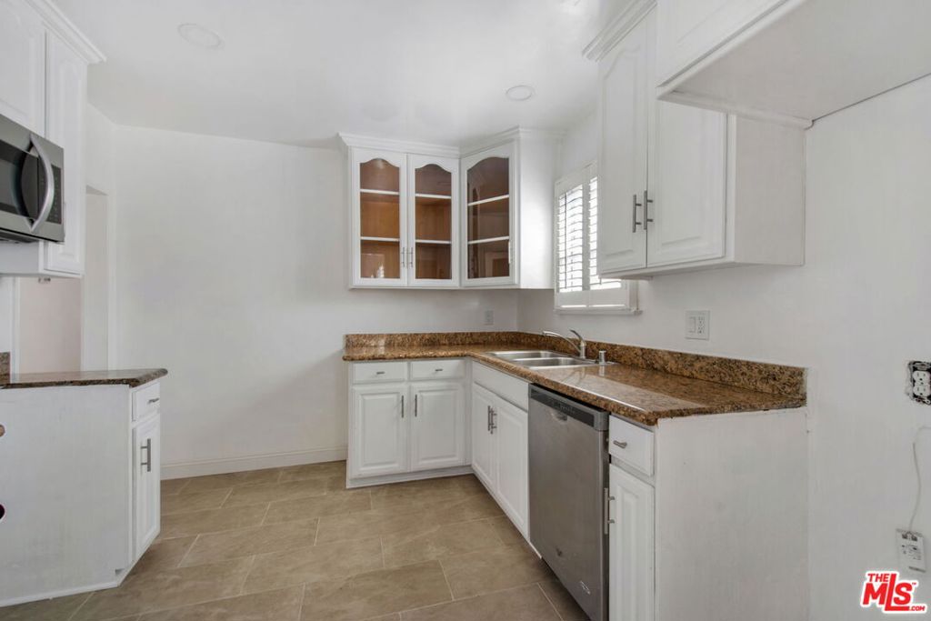 MLS #25615193 image #14