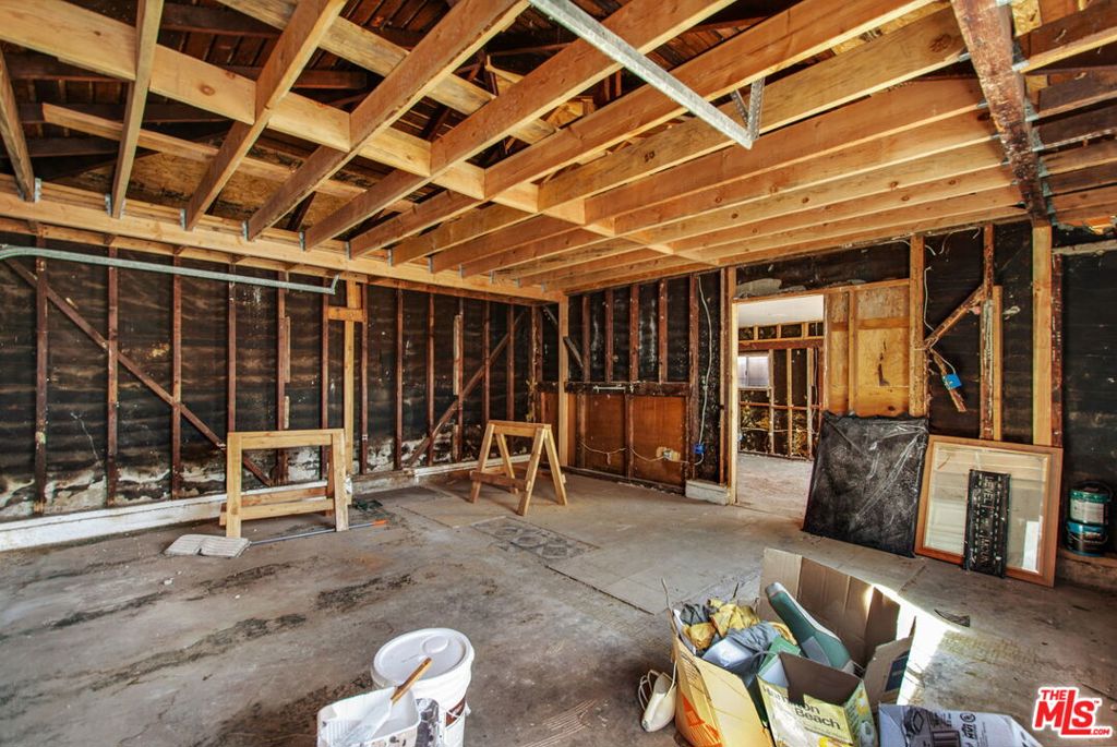 MLS #25615193 image #28