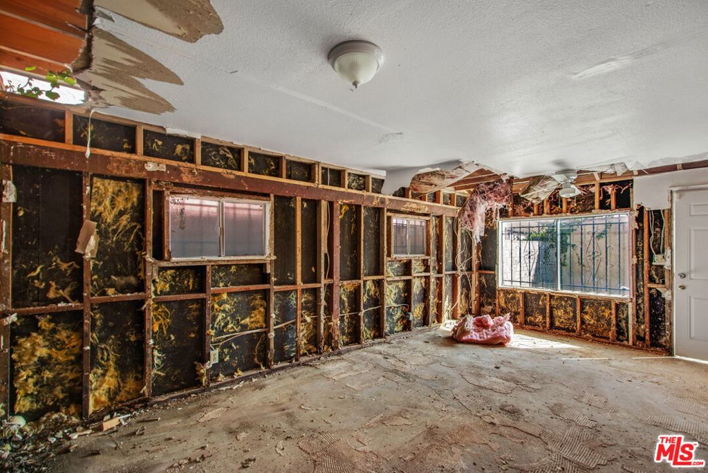 MLS #25615193 image #30