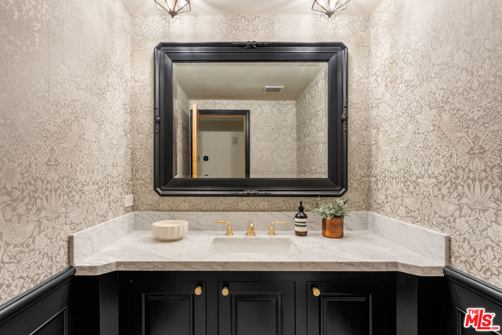 MLS #25615271 image #19