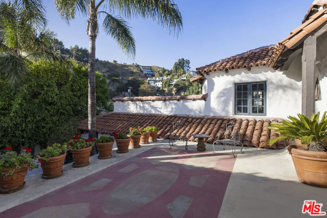 MLS #25615369 image #21