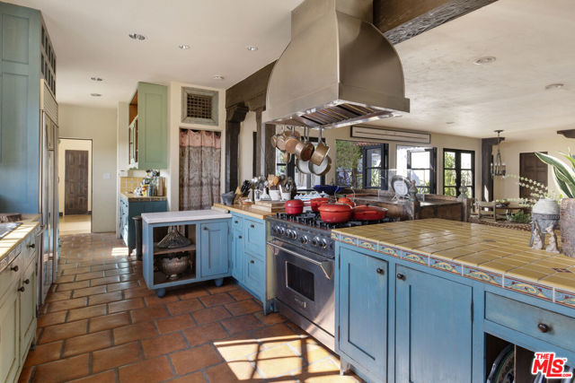 MLS #25615369 image #9