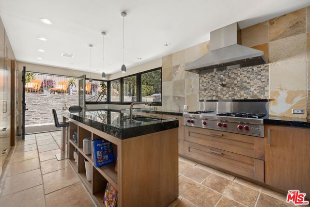 MLS #25615841 image #8