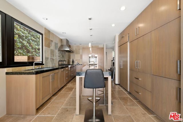 MLS #25615841 image #9