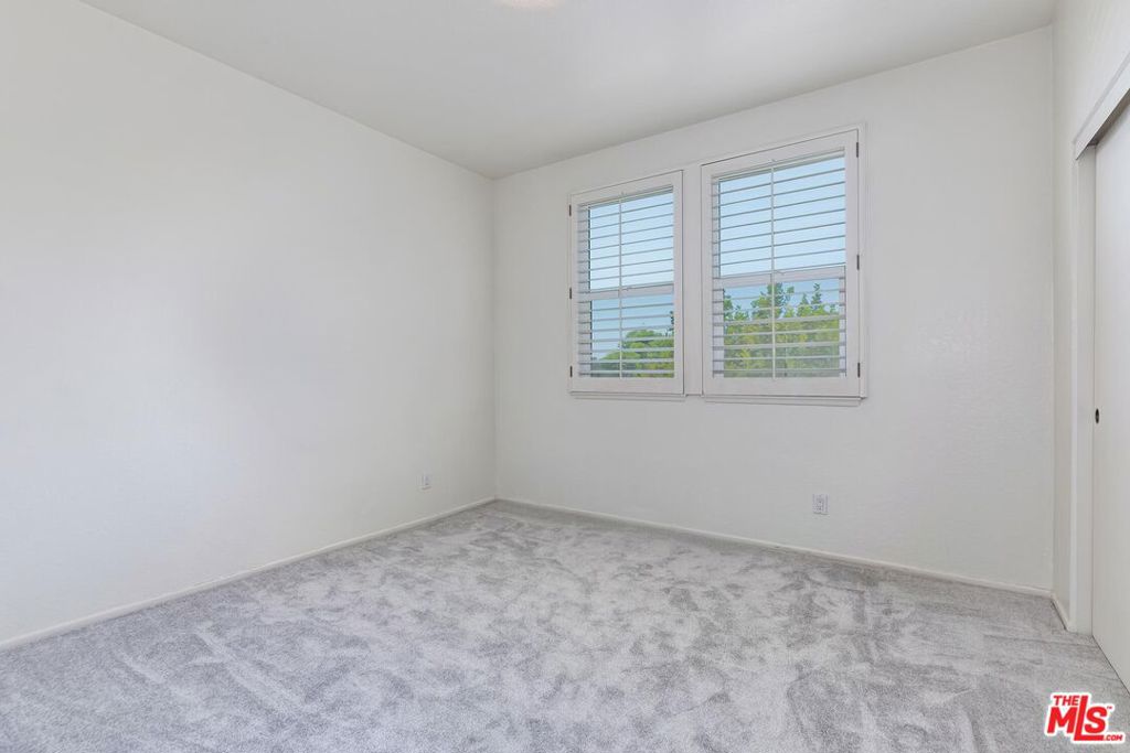 MLS #25615845 image #27