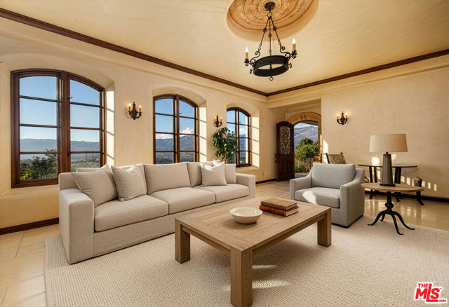 MLS #25615941 image #20