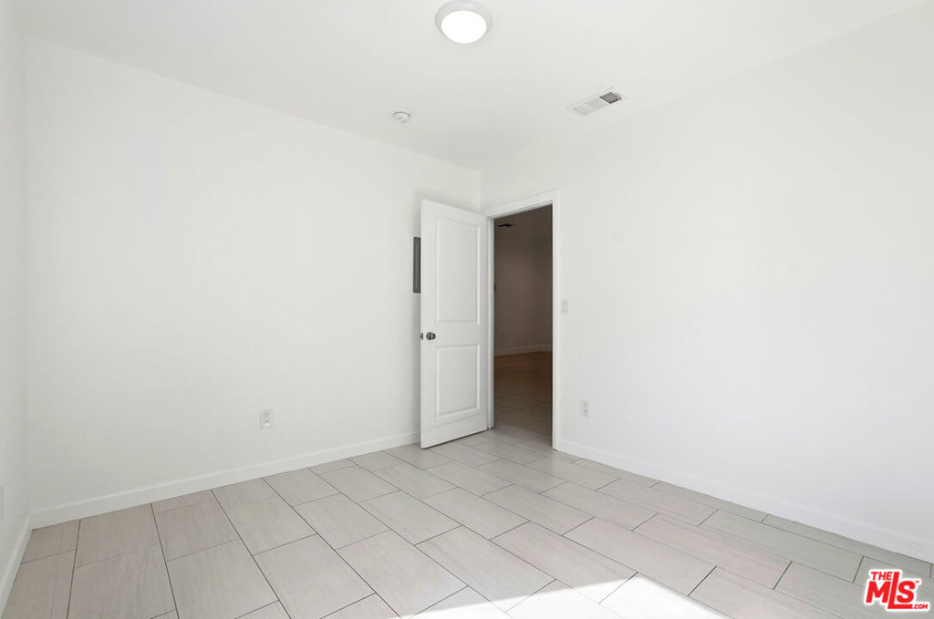 MLS #25615955 image #28