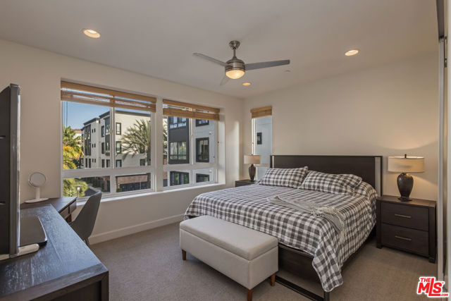 MLS #25616103 image #18