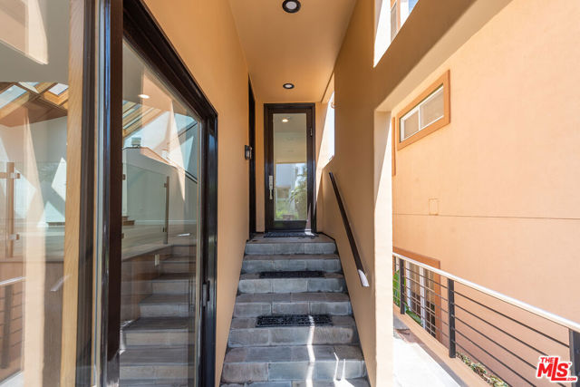 MLS #25616205 image #2