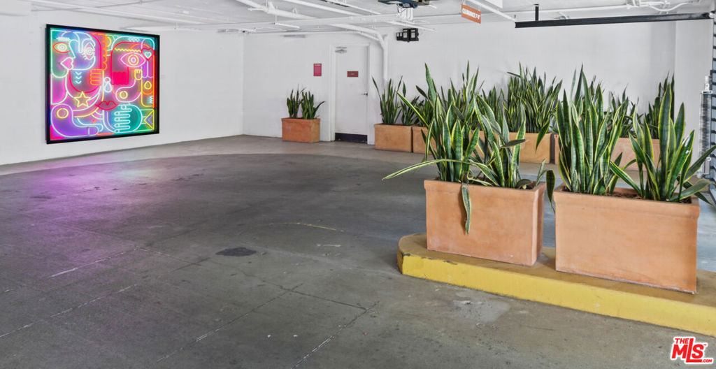 MLS #25616271 image #2