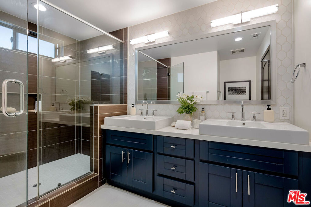 MLS #25616491 image #19