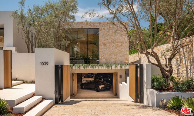 MLS #25616527 image #3