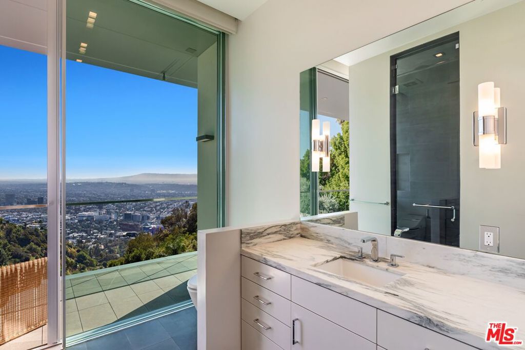 MLS #25616585 image #15