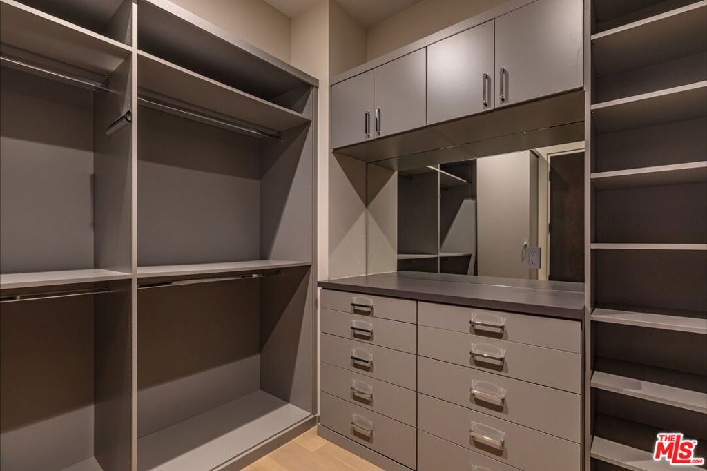 MLS #25616585 image #16