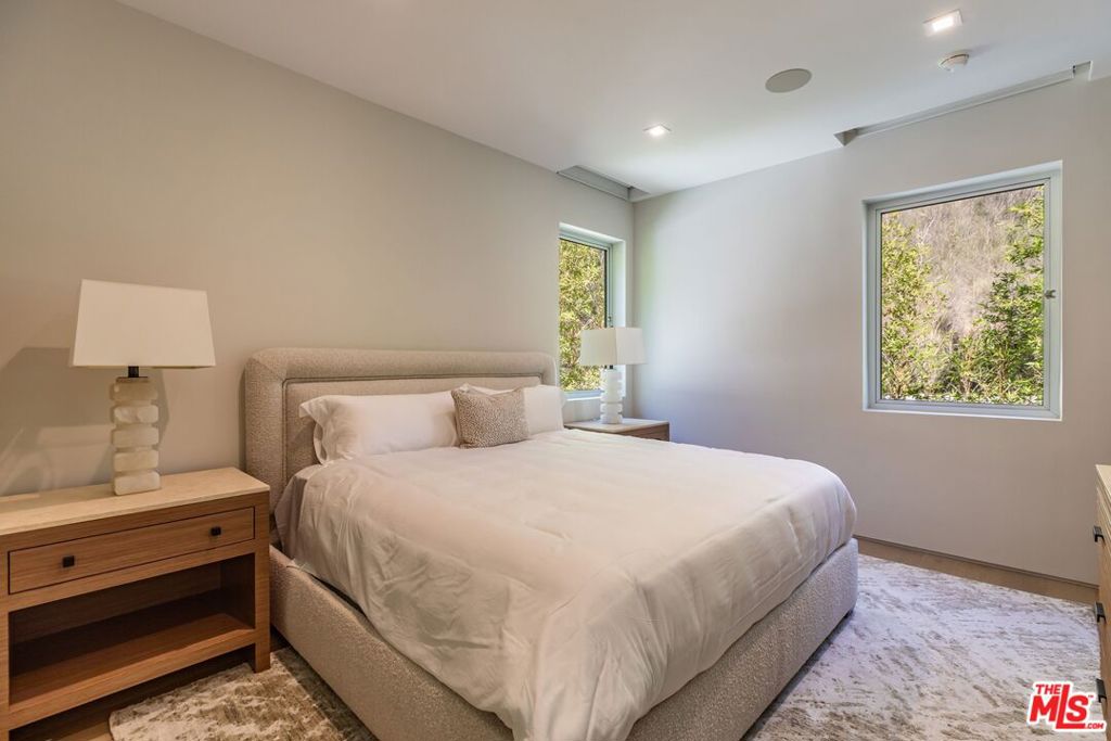 MLS #25616585 image #19