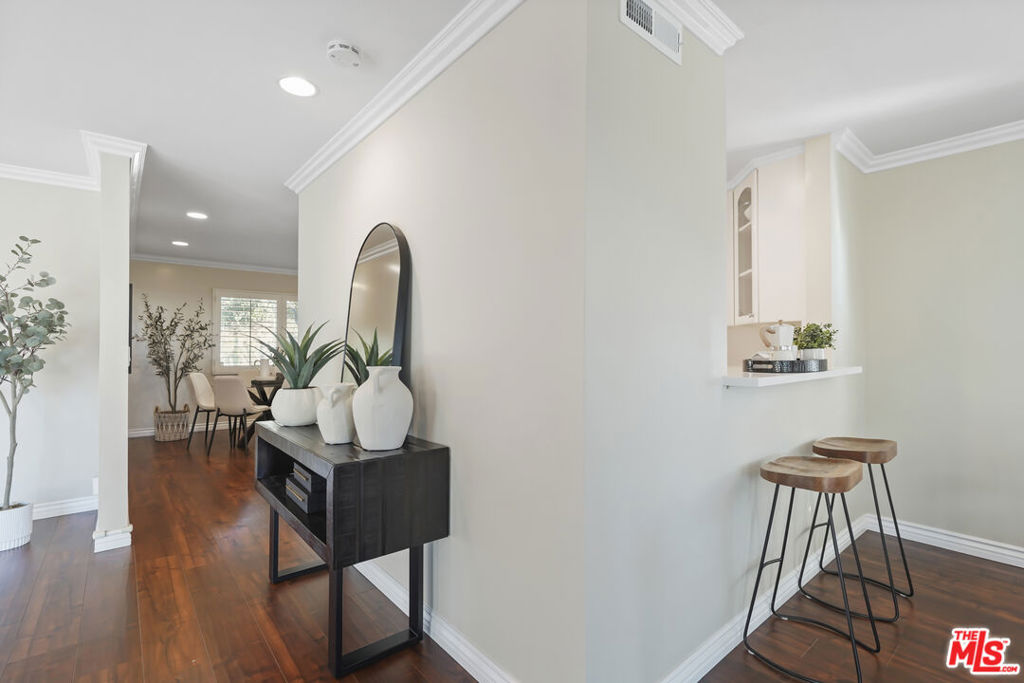 MLS #25616759 image #10