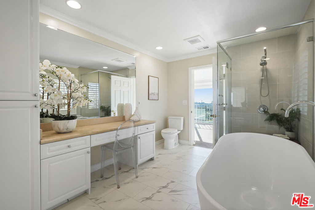 MLS #25616759 image #24