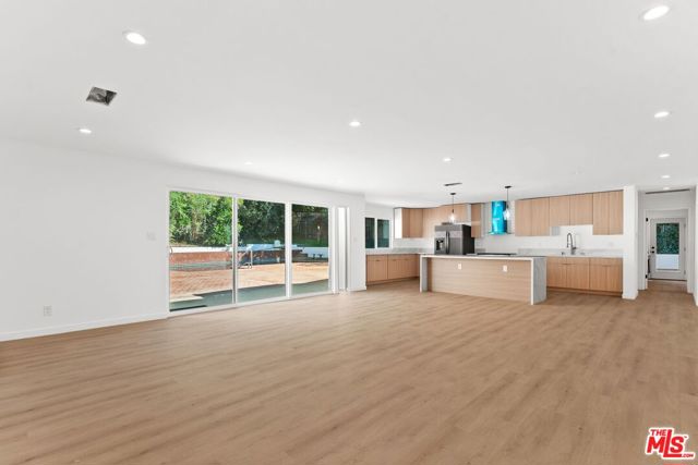 MLS #25616801 image #9