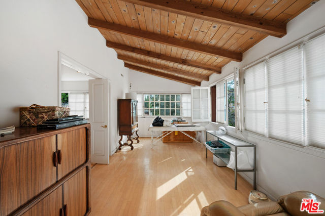 MLS #25580999 image #14