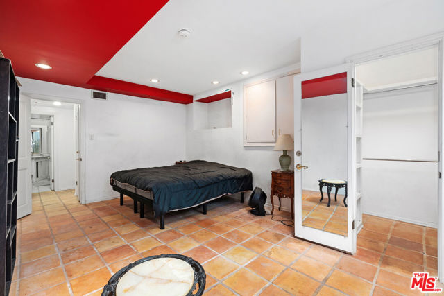 MLS #25580999 image #24